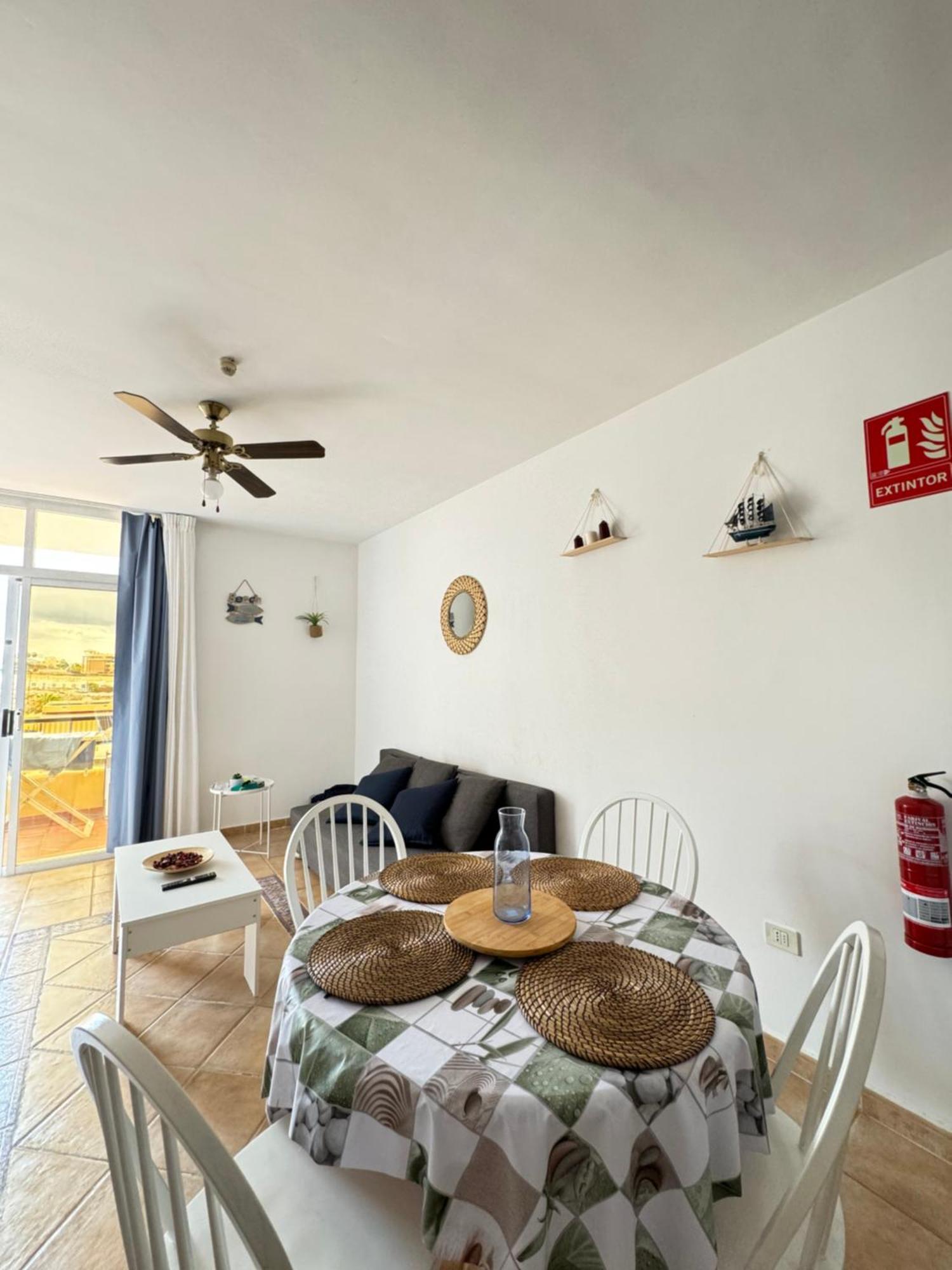אדחה Acogedor Apartamento Con Vistas Al Mar מראה חיצוני תמונה